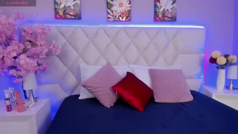 Ivana Bliss online show from December 19, 2025, 3:35 am