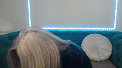 ivanacharm online show from May 14, 2026, 3:24 am