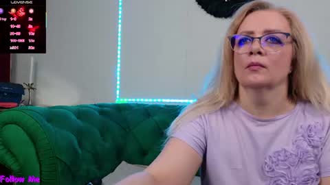 ivanacharm online show from July 17, 2026, 3:24 am