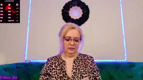 ivanacharm online show from July 20, 2026, 3:43 am