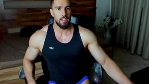 IvanHydee online show from June 13, 2026, 4:43 am