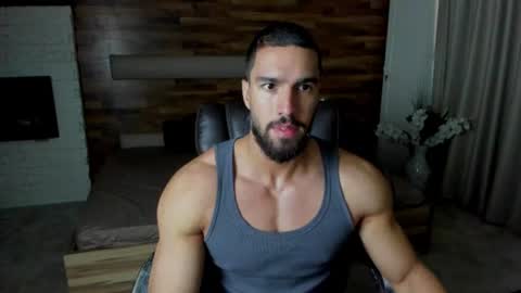 IvanHydee online show from July 12, 2026, 4:25 am