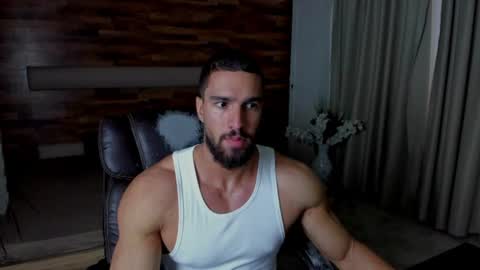 IvanHydee online show from July 13, 2026, 4:26 am