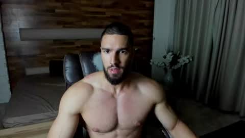 IvanHydee online show from July 22, 2026, 4:37 am