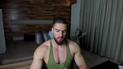 IvanHydee online show from July 29, 2026, 4:32 am