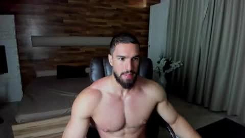 IvanHydee online show from August 1, 2026, 4:34 am