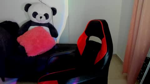 Snapshot of ivanna_essis chatting on September 23, 2025, 1:30 am ivanna_essis online show from September 23, 2025, 1:30 am