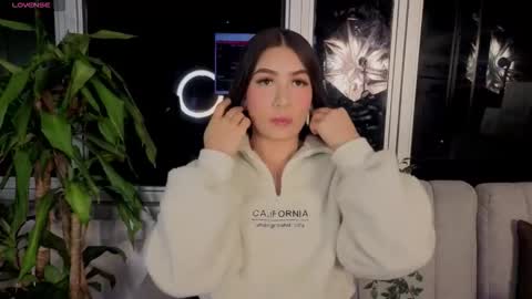 Snapshot of ivanna_west chatting on October 8, 2025, 10:13 am Ivanna West online show from October 8, 2025, 10:13 am