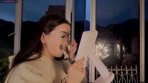 Snapshot of ivanna_west chatting on October 17, 2025, 10:29 am Ivanna West online show from October 17, 2025, 10:29 am