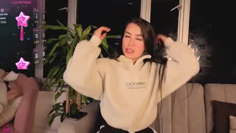 Snapshot of ivanna_west chatting on November 4, 2025, 10:03 am Ivanna West online show from November 4, 2025, 10:03 am