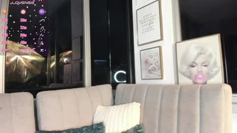 Snapshot of ivanna_west chatting on July 14, 2026, 10:21 am Ivanna West online show from July 14, 2026, 10:21 am