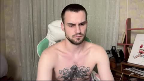 Snapshot of iveran_love1 chatting on November 6, 2025, 8:10 pm iveran online show from November 6, 2025, 8:10 pm