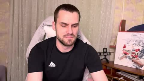 Snapshot of iveran_love1 chatting on November 15, 2025, 7:43 pm iveran online show from November 15, 2025, 7:43 pm