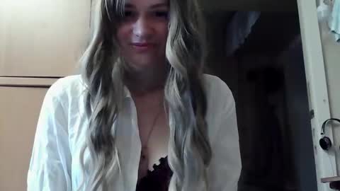 ivetta911 online show from October 21, 2025, 12:39 pm