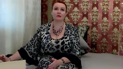 IrennaSplash online show from December 6, 2024, 7:10 am