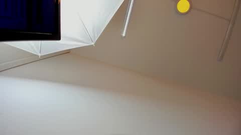 Snapshot of ivo_beischel chatting on September 25, 2025, 11:47 am Ivo Beischel online show from September 25, 2025, 11:47 am