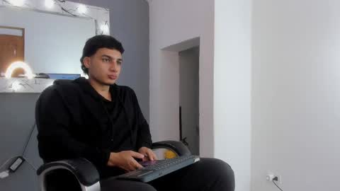 Snapshot of ivo_beischel chatting on September 26, 2025, 11:47 am Ivo Beischel online show from September 26, 2025, 11:47 am