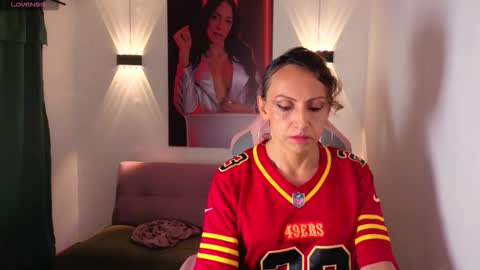 IVONNE online show from January 9, 2026, 2:03 am