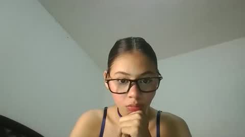 Snapshot of ivonny_hot chatting on March 18, 2026, 10:02 pm ivonny_hot online show from March 18, 2026, 10:02 pm