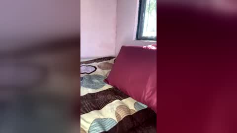 ivony798712 online show from June 11, 2026, 9:13 pm