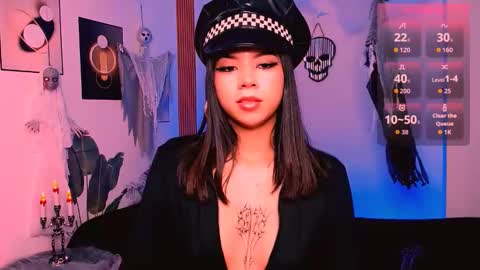 Snapshot of ivonyrose_ chatting on October 21, 2025, 9:48 pm Ivony Rose online show from October 21, 2025, 9:48 pm
