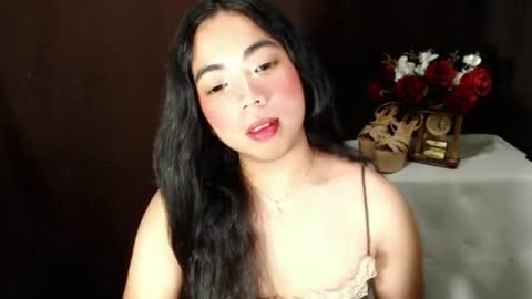 Snapshot of ivory_delight chatting on July 21, 2026, 7:22 am ivory_delight online show from July 21, 2026, 7:22 am