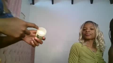 Snapshot of ivory_mae chatting on June 25, 2026, 10:53 am ivory_mae online show from June 25, 2026, 10:53 am