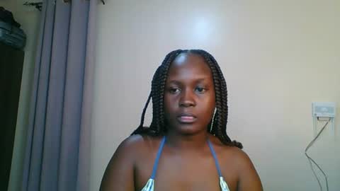 Snapshot of ivory_mae chatting on July 5, 2026, 7:32 pm ivory_mae online show from July 5, 2026, 7:32 pm