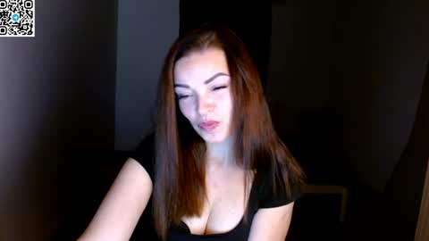 Snapshot of ivorymuse chatting on April 22, 2026, 7:48 pm Lana online show from April 22, 2026, 7:48 pm