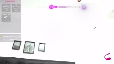 Snapshot of ivorynoir chatting on October 22, 2025, 12:49 pm ivorynoir online show from October 22, 2025, 12:49 pm