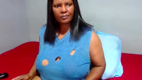 Snapshot of ivorytits48 chatting on January 9, 2025, 4:19 am IVORYTITS48 online show from January 9, 2025, 4:19 am