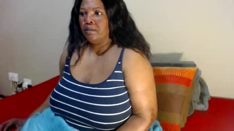 IVORYTITS48 online show from July 7, 2026, 4:48 am