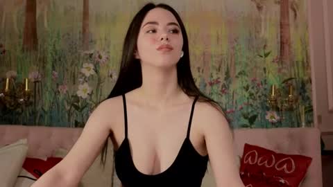 ivorywood_ online show from May 9, 2026, 6:24 pm