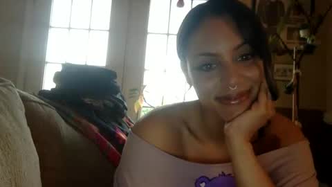 ivoryxo333 online show from September 23, 2025, 10:02 pm