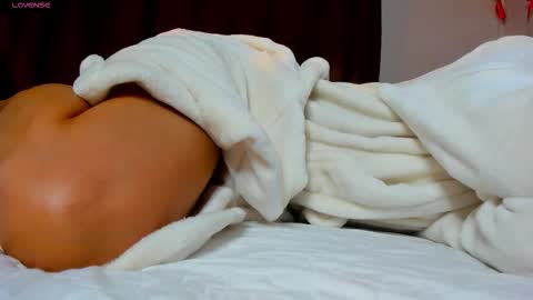 Ivy online show from March 8, 2026, 2:04 am