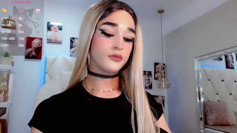 Snapshot of ivy_jane14 chatting on December 12, 2024, 5:26 pm IVY online show from December 12, 2024, 5:26 pm