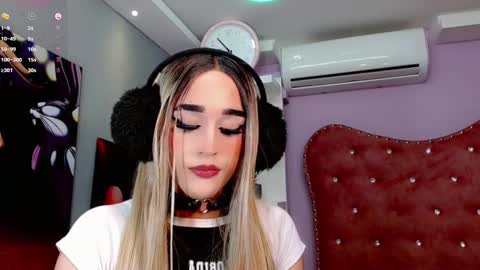 Snapshot of ivy_jane14 chatting on December 24, 2024, 11:49 am IVY online show from December 24, 2024, 11:49 am