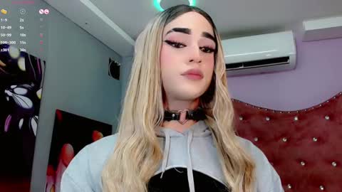 Snapshot of ivy_jane14 chatting on December 27, 2024, 11:17 am IVY online show from December 27, 2024, 11:17 am