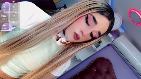 Snapshot of ivy_jane14 chatting on January 14, 2025, 2:22 pm IVY online show from January 14, 2025, 2:22 pm
