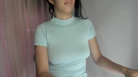 Ivy Layla online show from December 11, 2024, 6:58 am