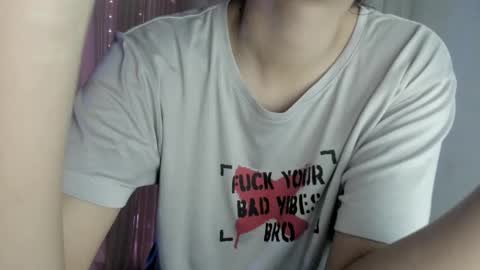 Ivy Layla online show from December 20, 2024, 8:38 am
