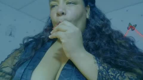 ivydesouza online show from June 25, 2026, 7:51 pm