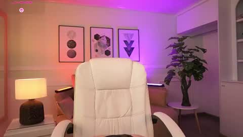 Snapshot of ivygrabes chatting on July 28, 2026, 12:48 pm Ivy Grabes online show from July 28, 2026, 12:48 pm