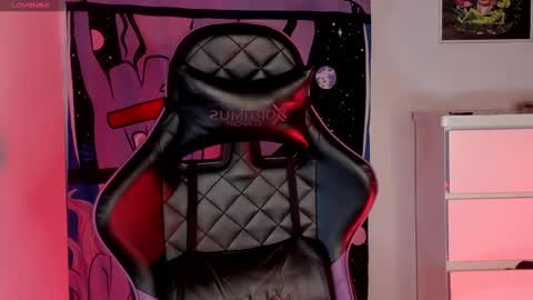 Camila online show from January 6, 2025, 4:15 am