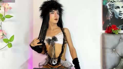 Snapshot of ivymilleer chatting on January 8, 2026, 12:46 am ivymilleer online show from January 8, 2026, 12:46 am