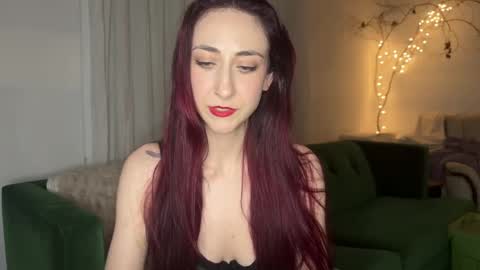 Snapshot of ivyrosiex chatting on February 12, 2025, 2:14 am Ivy Rosie online show from February 12, 2025, 2:14 am