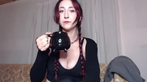 Snapshot of ivyrosiex chatting on October 1, 2025, 1:22 am Ivy Rosie online show from October 1, 2025, 1:22 am