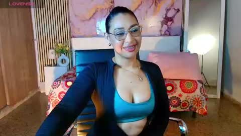 ivyshine7 online show from July 22, 2026, 8:11 pm