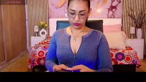 ivyshine7 online show from August 2, 2026, 7:01 pm