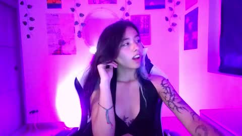 Ivy  online show from March 10, 2026, 1:43 am